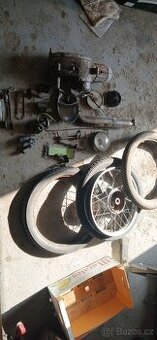 Jawa 550 / 555 pařez pionyr