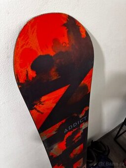 Snowboard