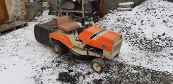 Zahradni traktorek, sekačka