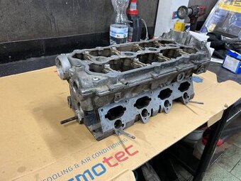 Hlava 2.0TFSI original po repasu . Top stav