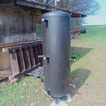 Akumulační nádrž 500l