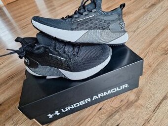 Nové běžecké Under Armour Hovr Phantom 3