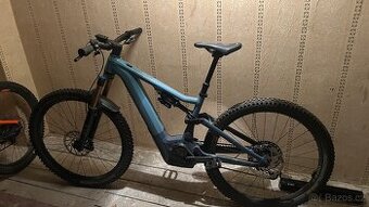 Celoodpružené elektrokolo FOCUS JAM2 6.9 velikost M