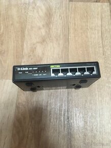D-Link DES-1005P