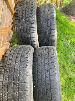 Pneu Bridgestone Dueler 265/65 R17 A/T M+S