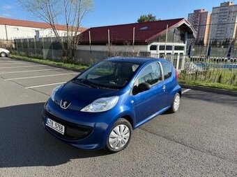 PEUGEOT 107 VAN 1,0i 50kW - 1. maj- 52000km - 2 místa