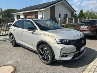 DS7 Crossback LOUVRE PLUG-IN Hybrid MAX Výbava 4x4