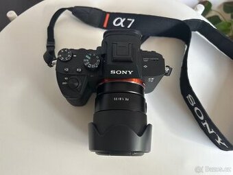 Sony A7III s objektivem Sony FE 35mm f/1.8 - 1