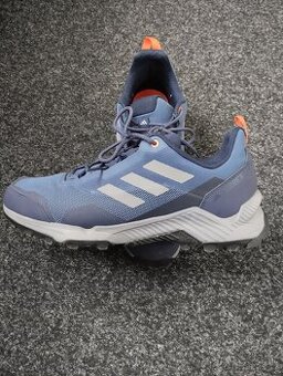 Prodám boty Adidas terrex pánské outdoorové
