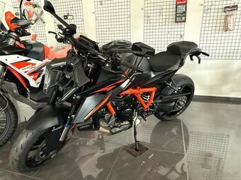 KTM 1390 SUPER DUKE R EVO