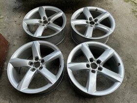 Audi alu kola 19”