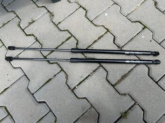 Prodám plynové vzpěry kufr Magnetti Marelli-Octavia 3 combi