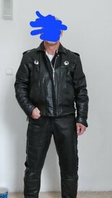 Kožená bunda a kalhoty na chopper