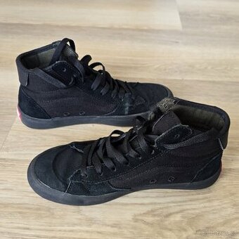 Boty Vans Sk8 Hi VR3 Cush velikost 37