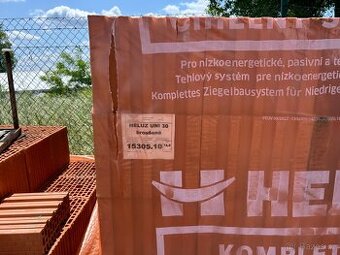 Heluz UNI 30 broušená