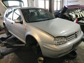 Volkswagen Golf IV 1.4i a Volkswagen Golf IV 1.6i