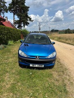 Peugeot 206 na autodíly