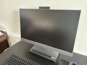 Lenovo All in one PC - 23,8" FullHD, i7-13700