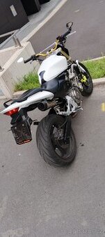 Honda Hornet CB600F - 1