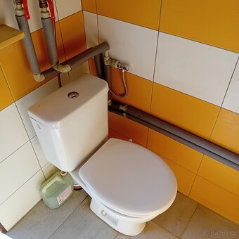 Mobilní koupelna wc šatna