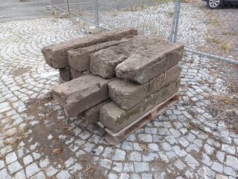 Pískovec,obrubnik