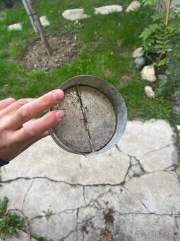 Prodám klapku na trubku k digestoři