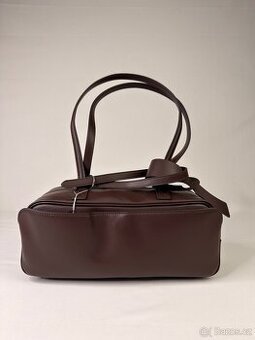 Kožená kabelka vyrobeno v Itálii