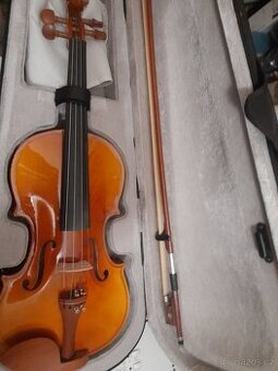Prodam housle 4/4