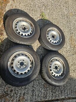 Kompletní zimní kola na Fiat Panda 155 R13