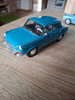 Škoda 1000 MB 1:24 menší poškození