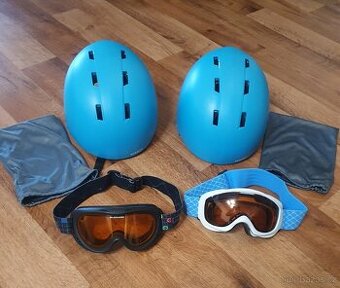 Dětská lyžařská helma WEDZE (Decathlon)