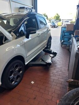 Dvousloupový Hydraulický zvedák 5t. Slift Německo