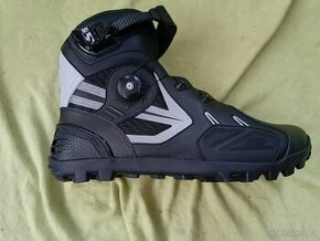 Moto bota vel.45