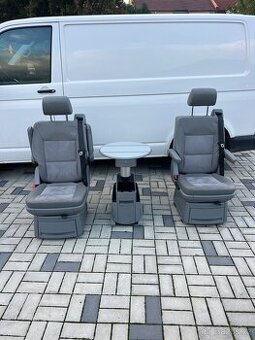 VW T5 T6 stůl stolek