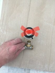 termostatické ventily