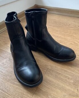 Kotníkové boty Nelli Blu vel. 35/36