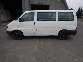 VW Transporter 2.5 TDI, BUS, 9 MÍST, TAŽNÉ
