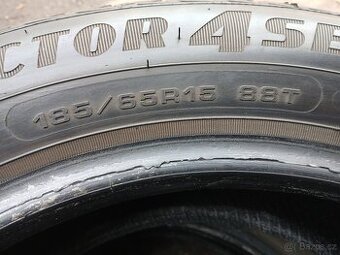 2ks celoroční pneu 185/65/15