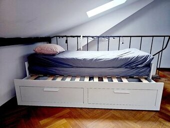 Rozkládací postel IKEA BRIMNES