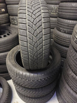 235/50 R19 99V Goodyear UG Performance zimní 4ks
