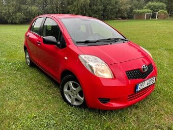 Toyota Yaris 1,0 VVT-i 51 KW r.v. 2006