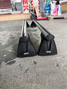 Příčníky BMW, Hradec Králové