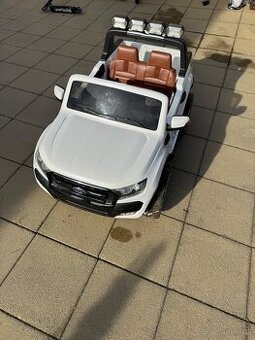 Dětské auto 12V Ford Ranger