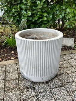 Venkovní květináč