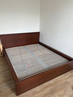 Prodám postel IKEA MALM 160x200cm včetně roštů
