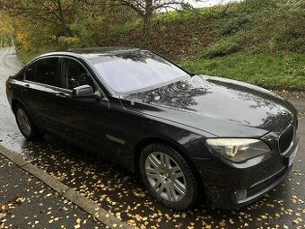 BMW F01 730d 180kw 2010
