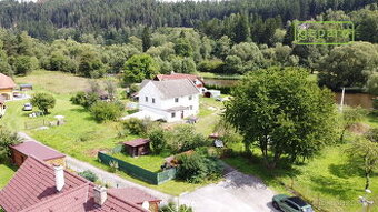 Dům s pozemkem v Zátoňské Dvory u Větřní, levý břeh Vltavy