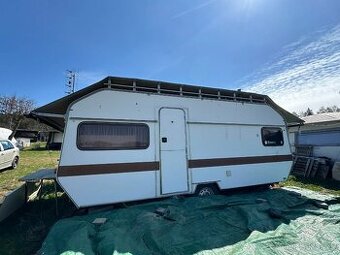 Karavan k trvalému stání