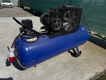 Kompresor 200L - 10Bar / 2.2kw