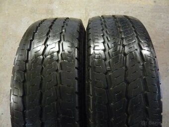 Pneu 215/70/15C, 215-70-15C, 215 70 15C. -